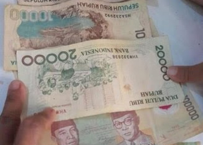 Kakek Simpan Uang Rp100 Juta di Kamar, Ada Uang Lawas, BI Bilang Sudah Tak Bisa Ditukar