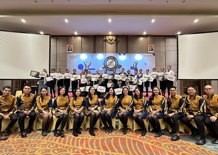 Berkomitmen pada Pendidikan: Waringin Hospitality Hotel Group Bagikan Beasiswa untuk Para Best Trainee