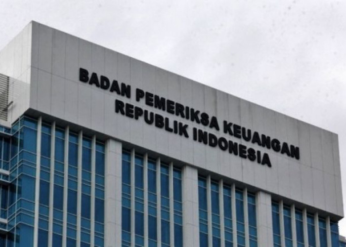 2 Auditor BPK Dicecar Penyidik Kejagung Buntut Kasus Korupsi  BTS 4G BAKTI Kominfo   