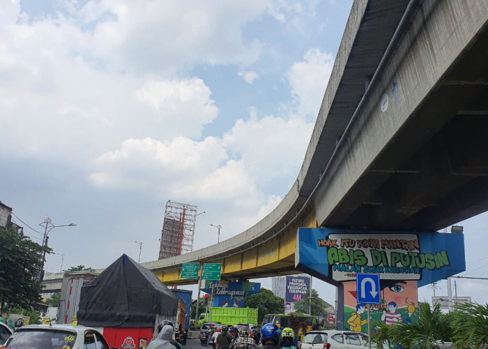 Alasan Polantas Bekasi Belum Larang Truk Melintas di Jembatan Layang Rawapanjang 