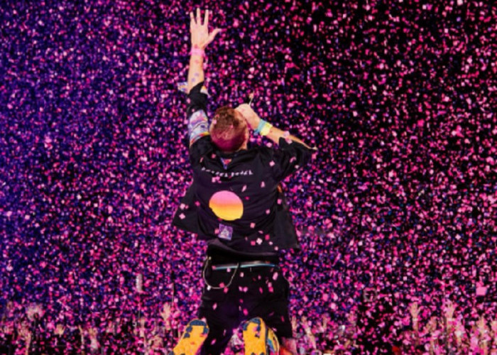 Keistimewaan Tiket Konser Coldplay di Jakarta Seharga Rp 11 Juta, Bisa Eksklusif Tour Backstage Lho!