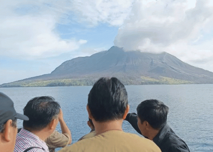 Badan Geologi Bantah Pulau Tagulandang Tenggelam Akibat Erupsi Gunung Ruang