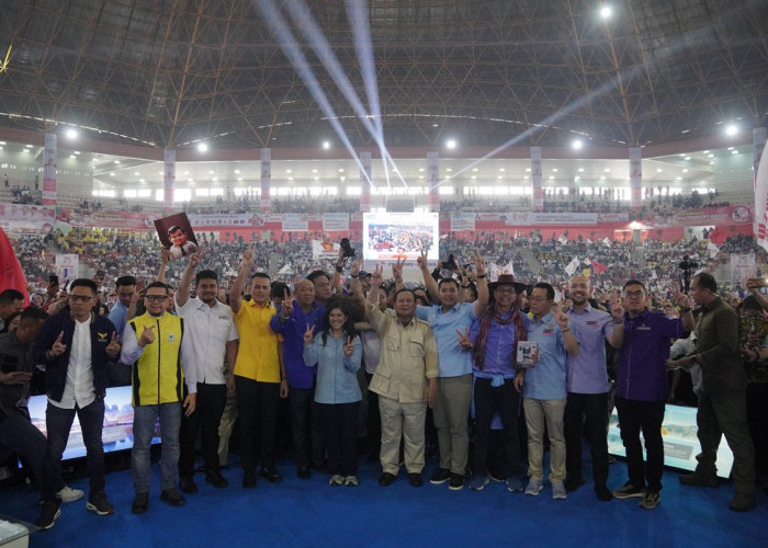 Pantun Prabowo di Medan: Tak Perlu Banyak Kata, Prabowo-Gibran Akan Kerja Nyata