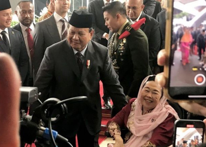 Prabowo Subianto Bertemu Yenny Wahid, Gus Dur Pernah Berkata Prabowo Jadi Presiden di Usia Tua