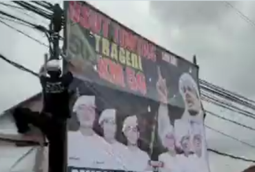 Penyebab Baliho Habib Rizieq Dicopot Paksa Masih Janggal, Helmi Felis Curiga: 'KM 50 Kejahatan Terencana?'