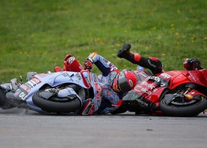 Respon Bagnaia dan Marquez, Usai Gagal Finis di MotoGP Portugal Akibat Bersenggolan