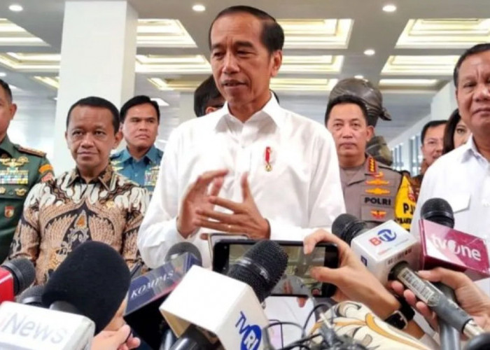 Jokowi Ditanya Jadi Ketum Golkar: Ha ha ha