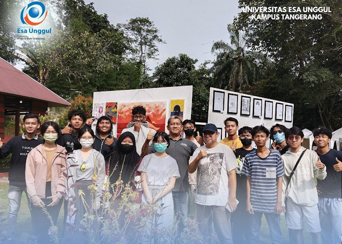 DKV Esa Unggul Tangerang Melaksanakan Kegiatan Live Perfomance Mural
