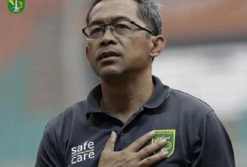 Pelatih Persebaya Beri Tanggapan Mencengangkan Jelang Lawan Persib Bandung