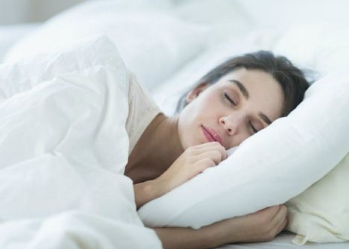 Lakukan Tips Berikut Ini Sebelum Tidur dan Rasakan Perbedaannya, Bikin Wajah Jadi Tambah Cerah!