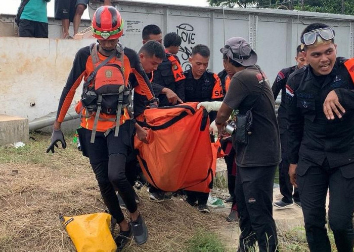 Jasad Korban Tertabrak Kereta di Bekasi yang Hilang Berhasil Ditemukan Tim SAR Gabungan