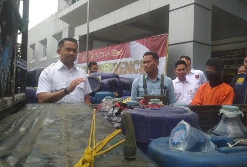 Polisi Ungkap Penimbunan BBM Bersubsidi di Tangerang, Empat Tersangka Diamankan Berikut Barang Bukti