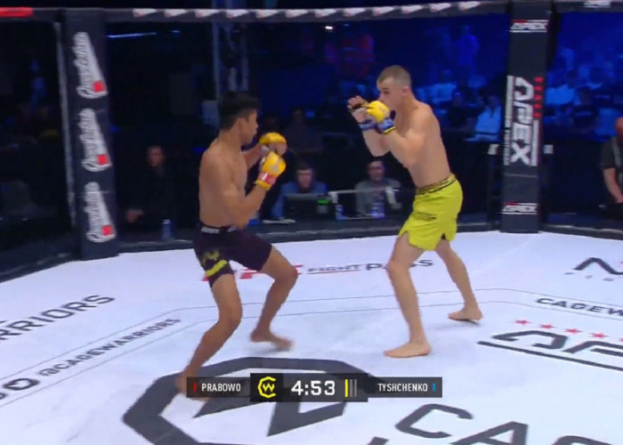 MMA: Yoga Prabowo Ungkap Hal Ini Usai Kalah Saat Debut di Cage Warriors 154 Roma