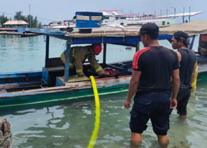 Kapal Nelayan Kepulauan Seribu Nyaris Tenggelam akibat Kebocoran di Bagian Lambung