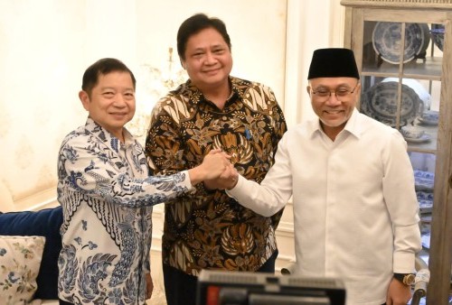 Kompak Banget, Tiga Ketua Parpol KIB Jadi Menteri Jokowi, Airlangga: Membawa Indonesia Keluar dari Jebakan...