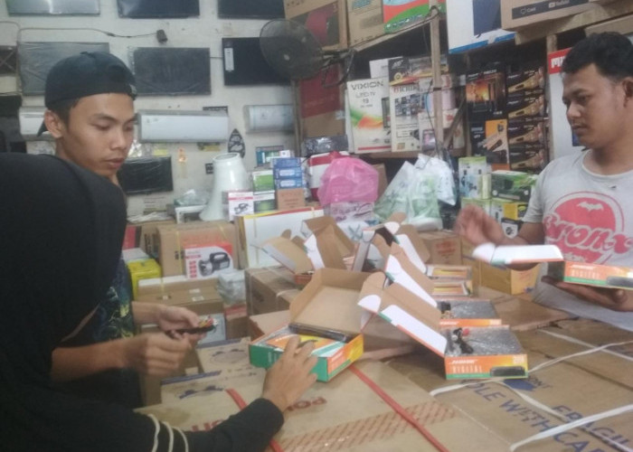 Laris Manis, Penjualan Set Top Box di Kabupaten Tangerang Laku 150 Unit per Hari