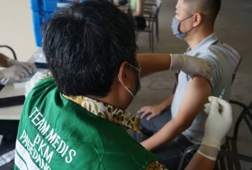11.300 Nakes di Kabupaten Tangerang akan Disuntik Vaksin Dosis Keempat Covid-19