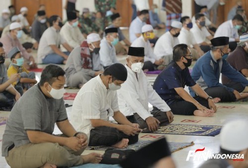 MUI Keluarkan Panduan Ibadah Ramadan, Aturan Salat Kembali ke Asal, Shaf Tarawih Dirapatkan
