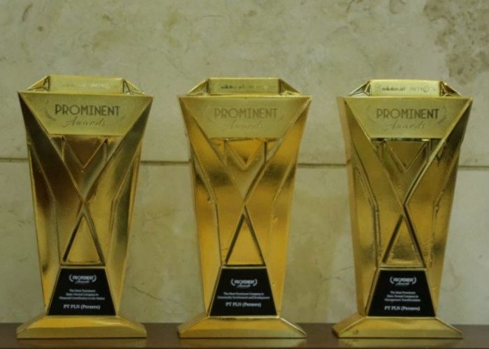 Dorong Pertumbuhan Ekonomi, PLN Borong Piala dalam Ajang Prominent Award 2023