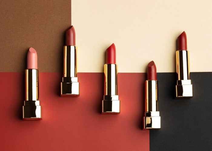6 Tips Memilih Warna Lipstick Sesuai dengan Warna Kulit dan Bentuk Bibir
