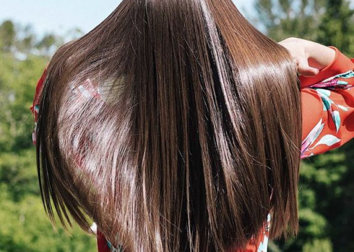 8 Cara Menjaga Rambut Panjang Agar Tetap Sehat