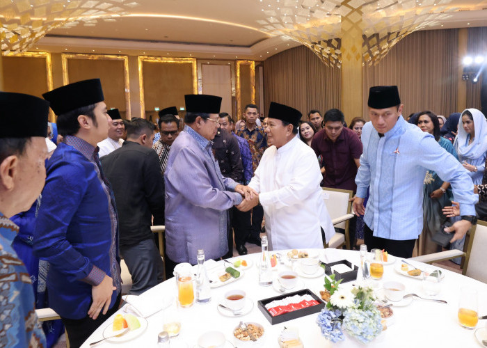 SBY di Bukber Demokrat: In You, Bapak Prabowo, We Trust!