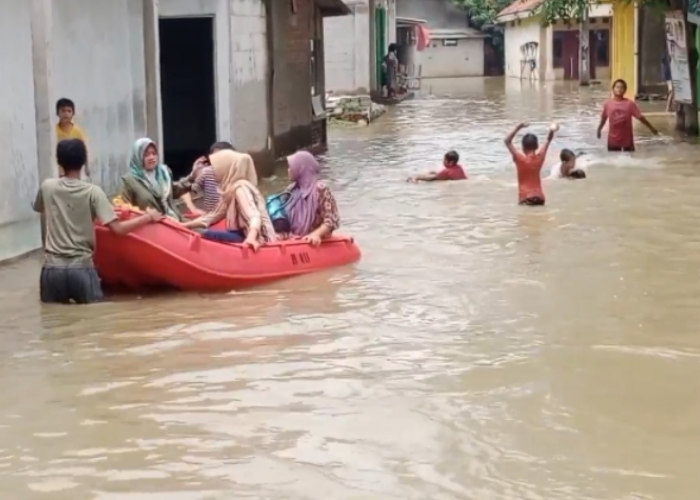 90 Rumah di Makasar Terendam Banjir Akibat Luapan Kali Cipinang