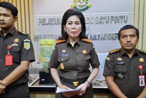 4 Mantan Kades dan 1 Anggota DPRD Kabupaten Tangerang Ditetapkan Tersangka Dugaan Korupsi