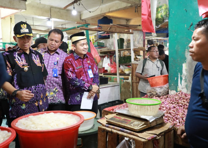 Ajak BPOM Hingga Bulog Andi Ony Sidak Sejumlah Pasar di Tangerang, Ini Hasilnya!