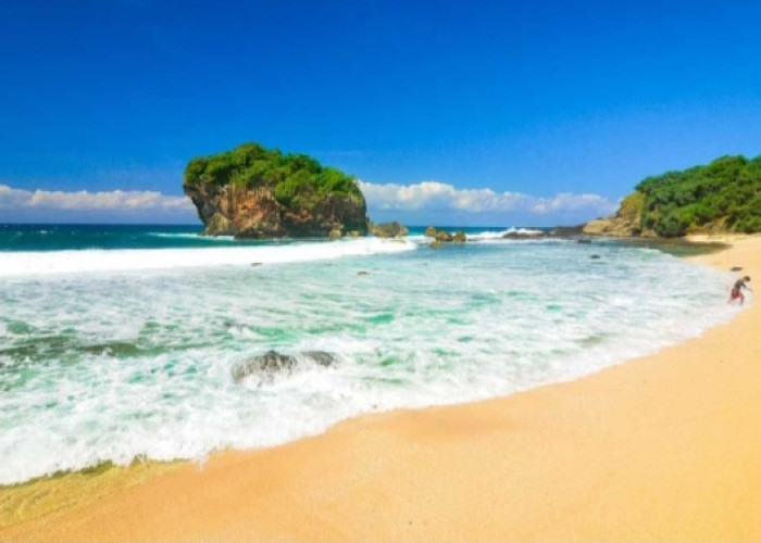 Pantai Jungwok Gunung Kidul Yogyakarta, Tempat Liburan Keluarga Mewah Dijamin Happy
