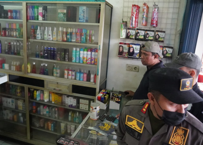 Aparat Pemkab Tangerang Sweeping ke Toko Penjual Obat Keras di Pantura, Hasilnya Nihil!