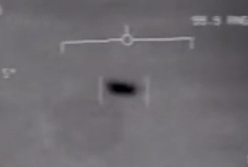Penampakan UFO tic tac, Tertangkap Kamera Jet Tempur AS 18 Tahun Lalu, Bisa Menyelam dan Menghilang Sekejap