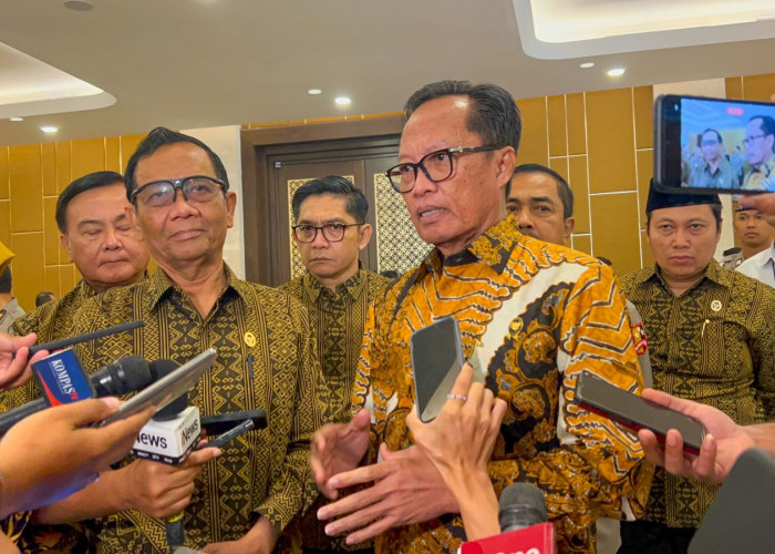 Diisukan Bakal Mundur dari Menko Polhukam, Mahfud MD Hari Ini Menghadap Jokowi di Istana
