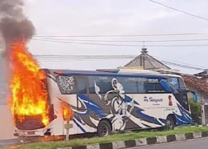 Bus PO Haryanto Tujuan Pati Terbakar di Sleman saat Membawa 10 Penumpang