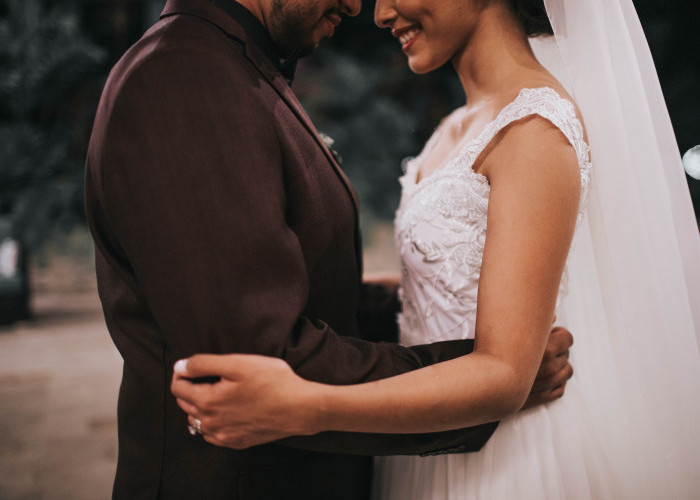 Cek Weton Jodoh Online, Mencari Tahu Kecocokan Antara Kamu dan Pasangan