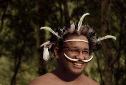Dipolisikan Dugaan Hina Pakaian Adat, Ruhut Sitompul Kini Muji-Muji Papua: Rakyatnya Berhati Lembut