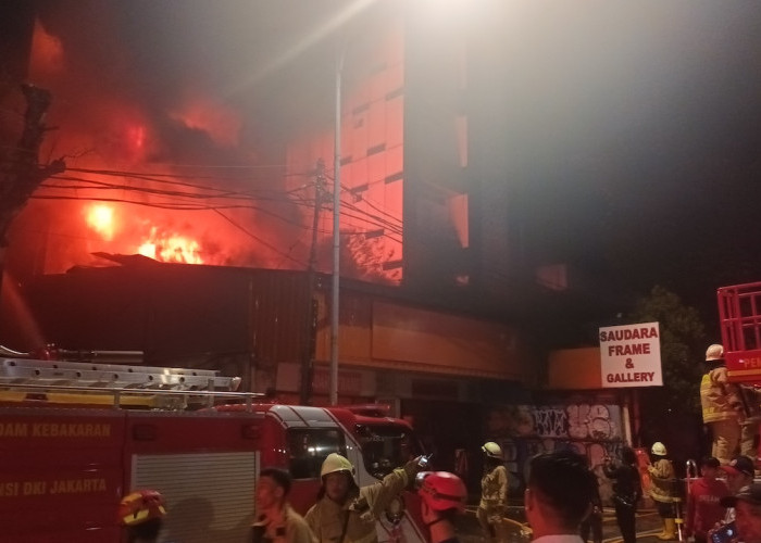 Penyebab Kebakaran Toko Bingkai di Mampang Prapatan Tunggu Hasil Tim Puslabfor