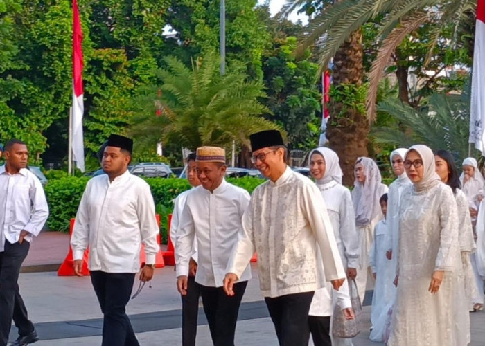 Sejumlah Menteri Salat Idul Fitri di Istiqlal