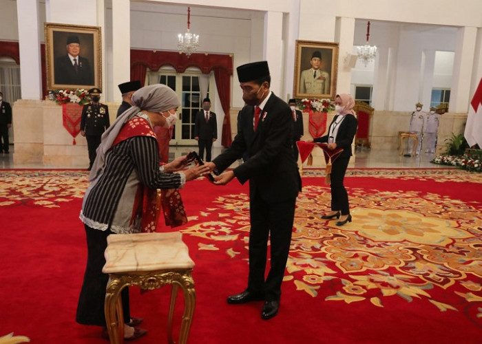 5 Tokoh Dianugerahi Gelar Pahlawan Nasional oleh Jokowi, Berikut Daftarnya