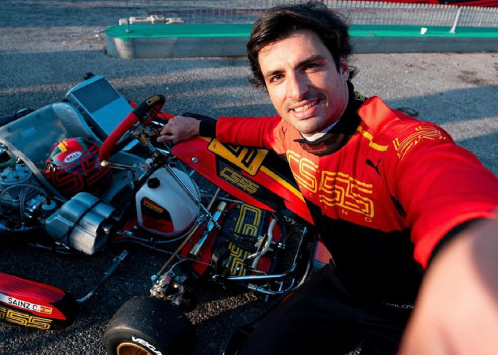 Usai Operasi Usus Buntu, Pembalap Ferrari Carlos Sainz Dikabarkan Siap Kembali Balapan
