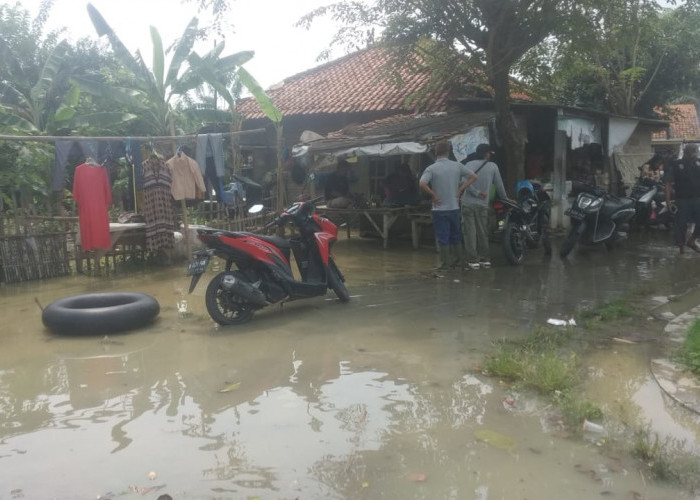 Dapat Kiriman Air dari Bogor, Satu Desa di Kabupaten Bekasi Banjir Hingga 1 Meter