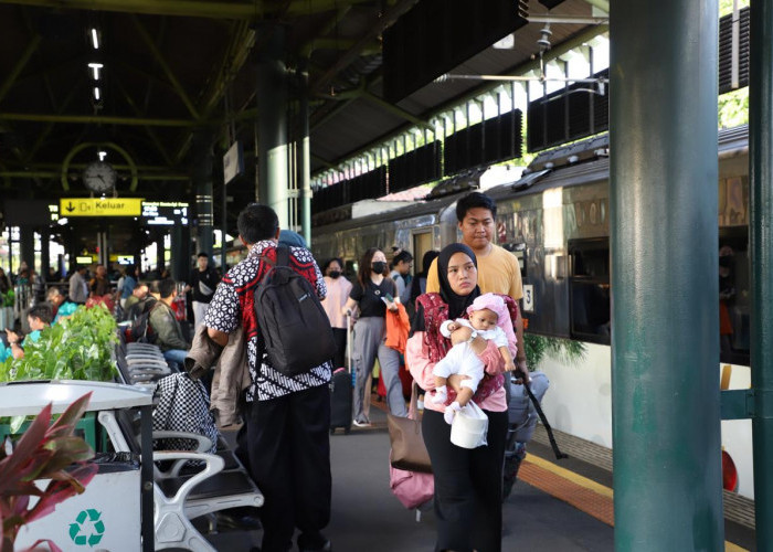 Tiket Kereta Lebaran Menipis, PT KAI Tambah Kereta Khusus Relasi Gambir-Yogyakarta PP, Tiket Sudah Bisa Dipesan