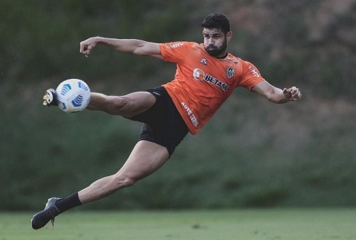 Ditengah Krisis, Wolves Resmi Kontrak Diego Costa