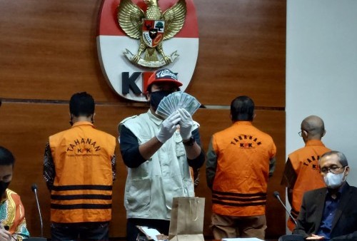 Geledah Kantor Wali Kota Yogyakarta, KPK Amankan Catatan Khusus Haryadi Suyuti Soal Penerbitan IMB