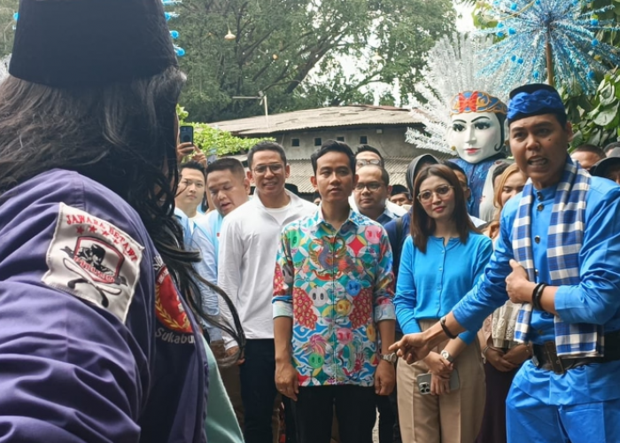 Menyapa UMKM Anak Muda di Kota Bekasi, Gibran Disambut Jawara Palang Pintu