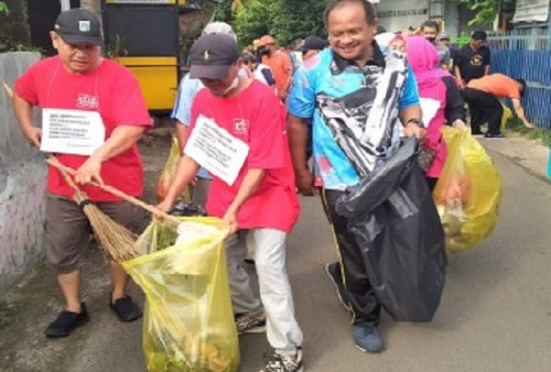 Di Jakarta Timur, Ada Hadiah bagi Warga yang Pungut Sampah Terbanyak