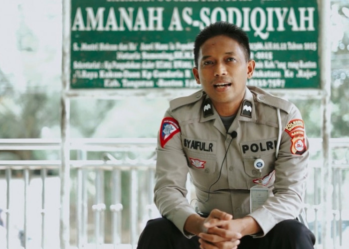 Inspiratif, Aipda Syaiful Rojali Satlantas Tangerang, Asuh Anak Yatim Sejak Usia 12 Tahun Hingga Jadi Bidan