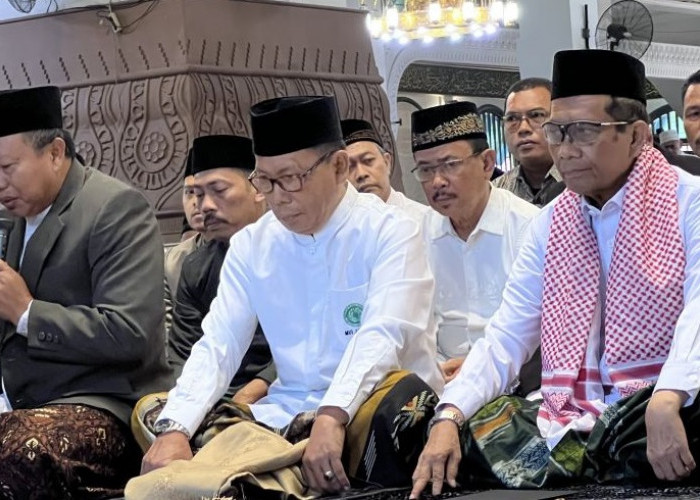 Jadi Khatib Salat Idul Adha, Mahfud MD: Mari Rawat Berkah Allah yang Jadikan Indonesia Negara Merdeka 