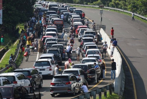 81.189 Kendaraan Melintasi Tol Jagorawi Arah Jakarta saat Hari Lebaran
