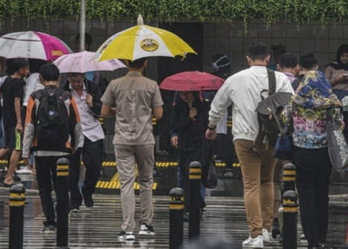 Hujan Diprediksi Guyur Kota Jakarta di Hari Natal